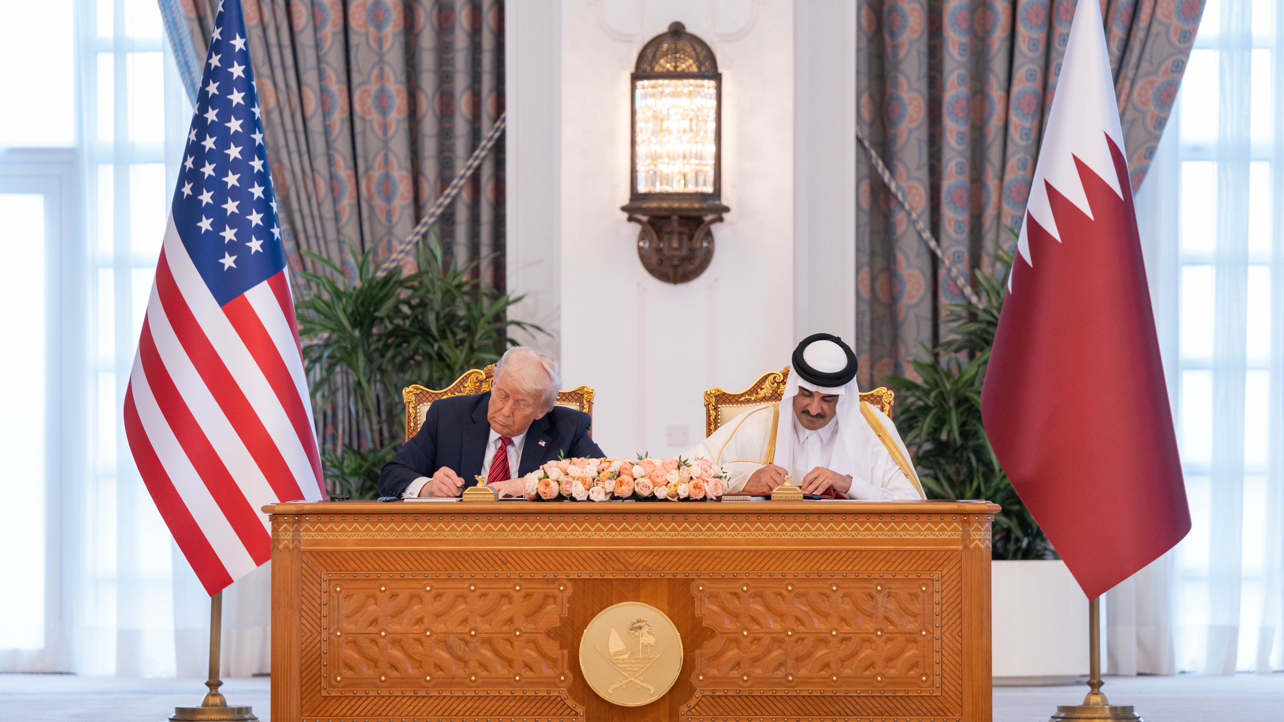 لقطات من زيارة ترامب لدولة قطر لقطات من زيارة ترامب لدولة قطر