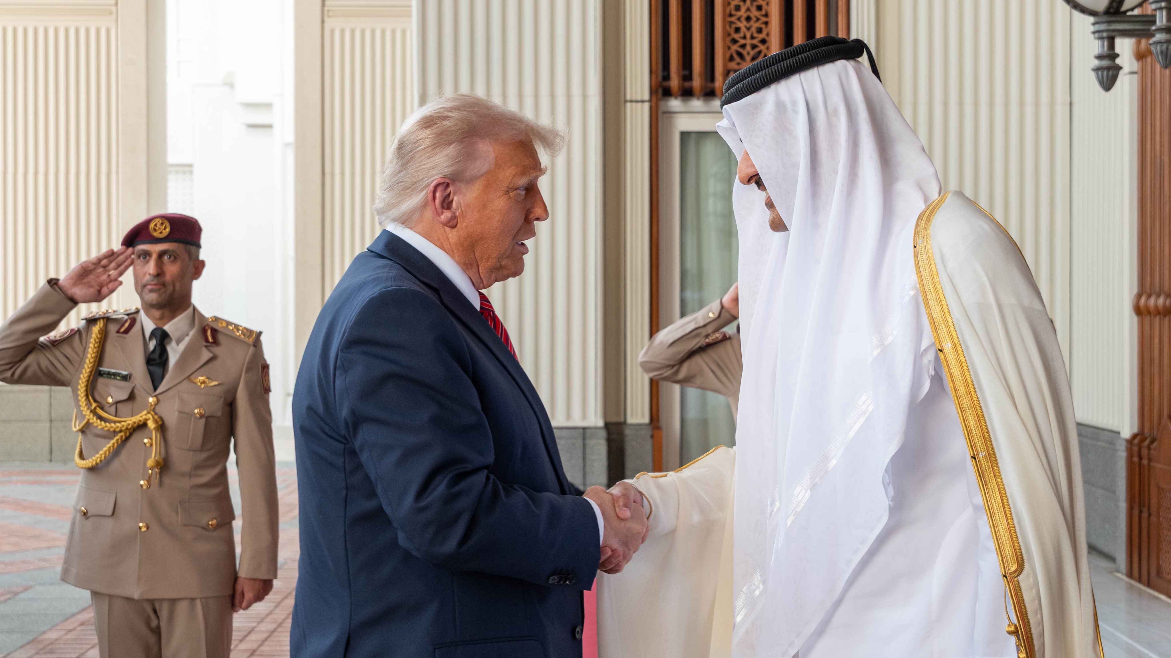 لقطات من زيارة ترامب لدولة قطر لقطات من زيارة ترامب لدولة قطر