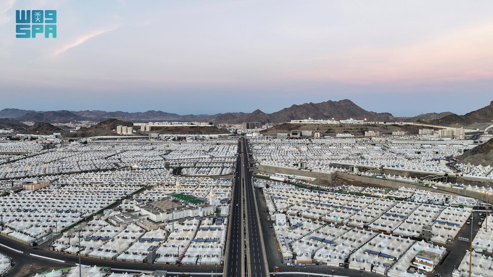 السعودية.. مشعر منى يستعد لاستقبال ضيوف الرحمن السعودية.. مشعر منى يستعد لاستقبال ضيوف الرحمن