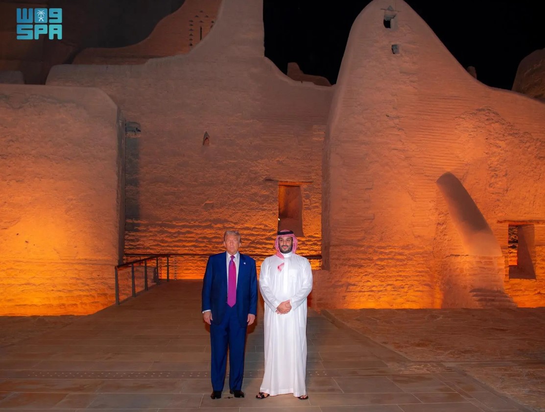 ترامب يزور حي الطريف التاريخي بالدرعية برفقة ولي العهد السعودي