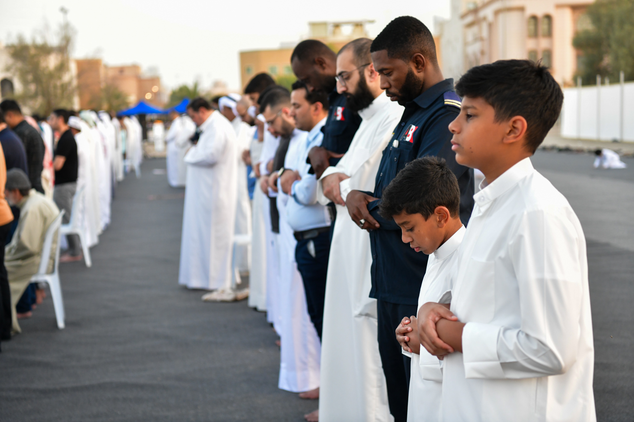 لقطات من صلاة عيد الأضحى المبارك في مختلف دول الخليج