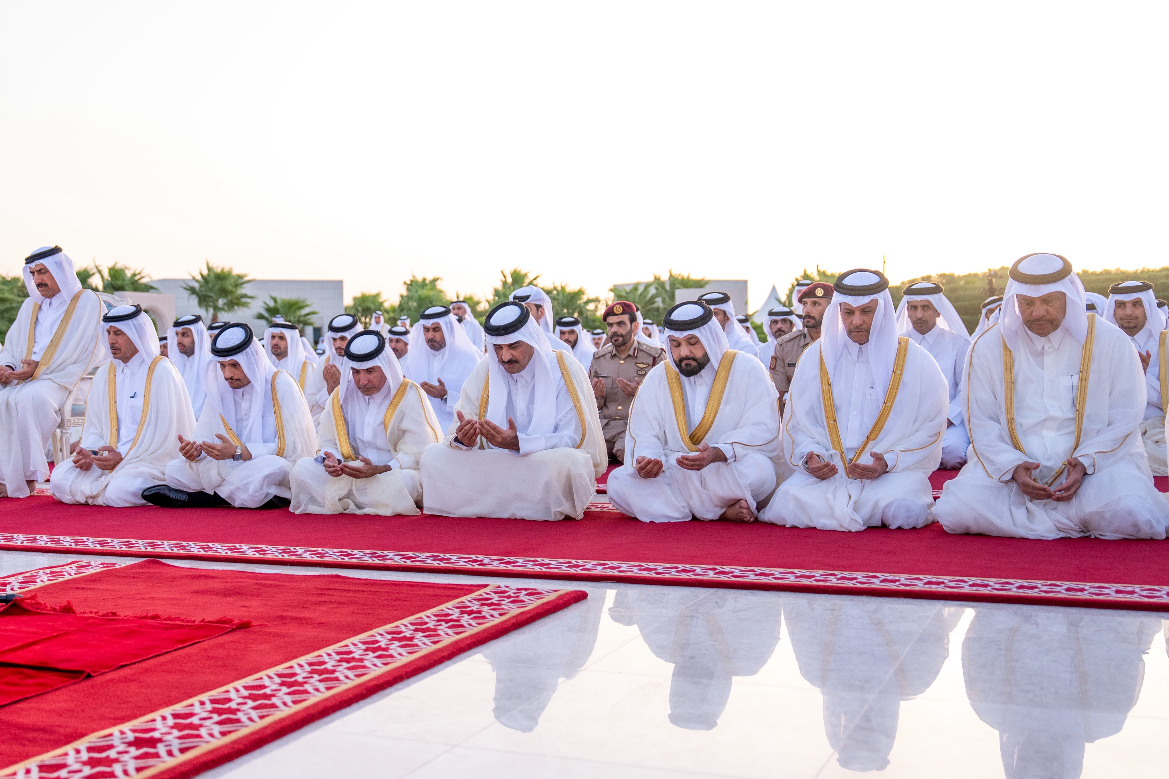لقطات من صلاة عيد الأضحى المبارك في مختلف دول الخليج